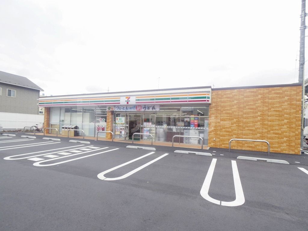 コンビニ　セブンイレブン葛飾亀有1丁目店（コンビニ）まで160m