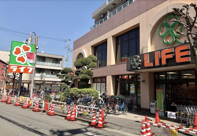 スーパー　ライフ武蔵小山店（スーパー）まで718m