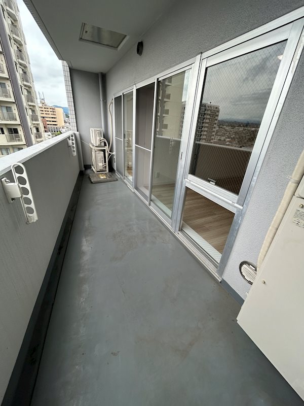ＪＲ中央線 八王子駅 徒歩17分 12階建 築27年の内装写真
