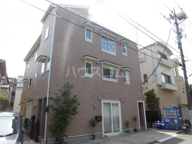 ジュンベリーの外観写真