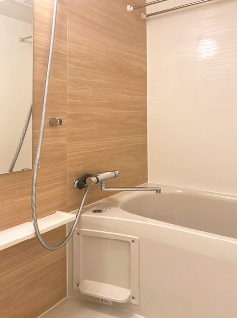 バス・シャワールーム　※写真は同タイプ住戸です。