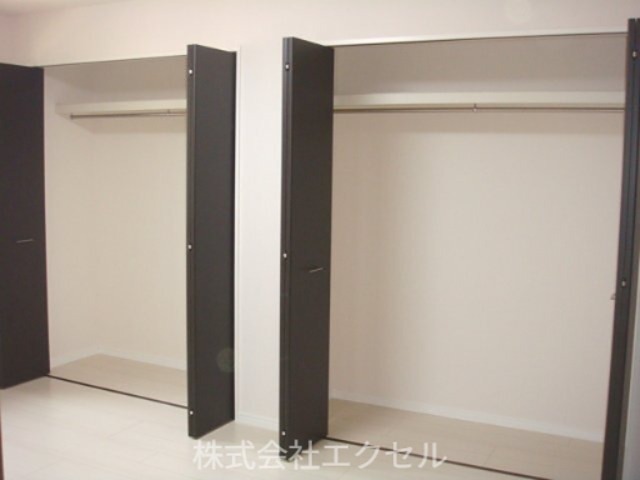 収納　広々収納完備です。