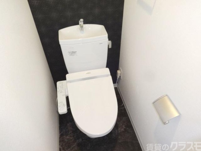 トイレ　温水洗浄便座でお尻が冷えません！