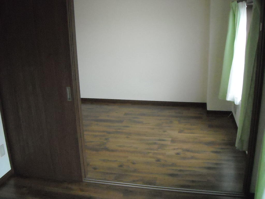 富士見ヶ丘ハイツの居間写真