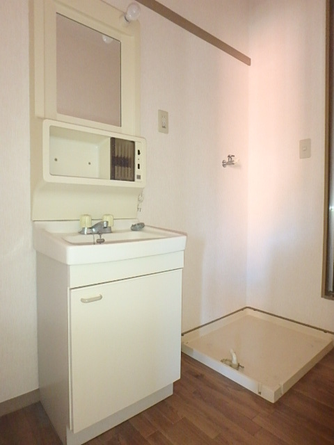 洗面設備　図面と現状に相違がある場合には現状を優先．．．