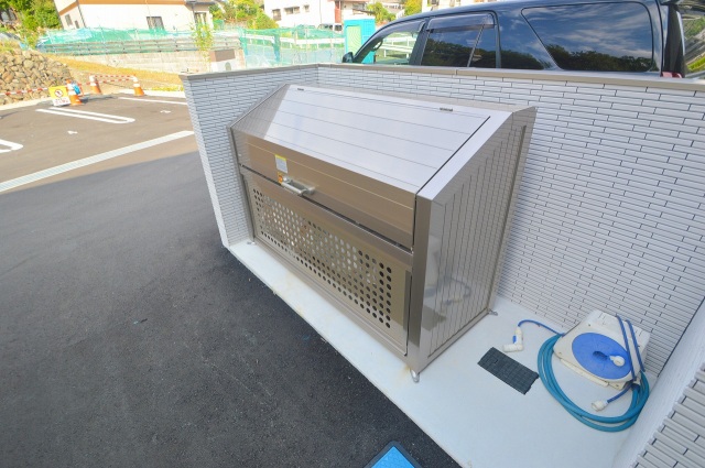 コンビニ　セブンイレブン広島海田幸町店（コンビニ）まで1566m