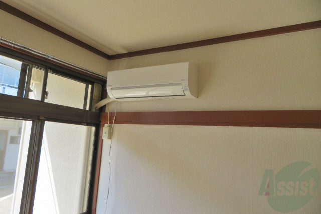 その他設備　エアコンがついて、引越しの初日から使えて便利ですね。