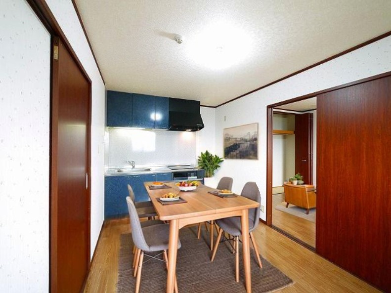 居室・リビング　CGで家具等を配置したもので家具等は含まれません