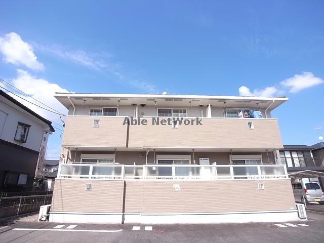 岐阜市高田のアパートの建物外観