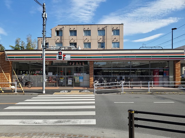 コンビニ　セブンイレブン武蔵境1丁目店（コンビニ）まで460m