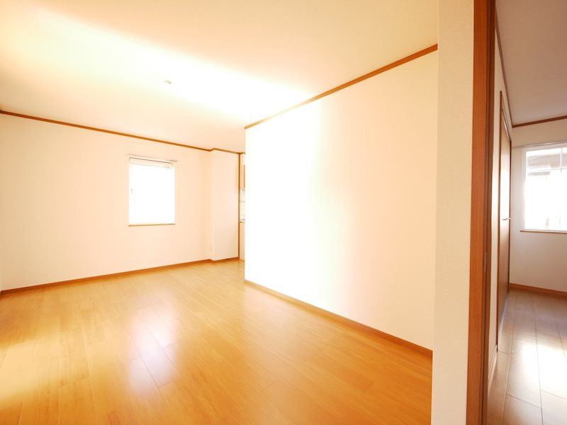 居室・リビング　南側洋室