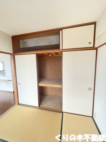 収納　便利な収納スペースです（同タイプのお部屋です。現況を優先しま