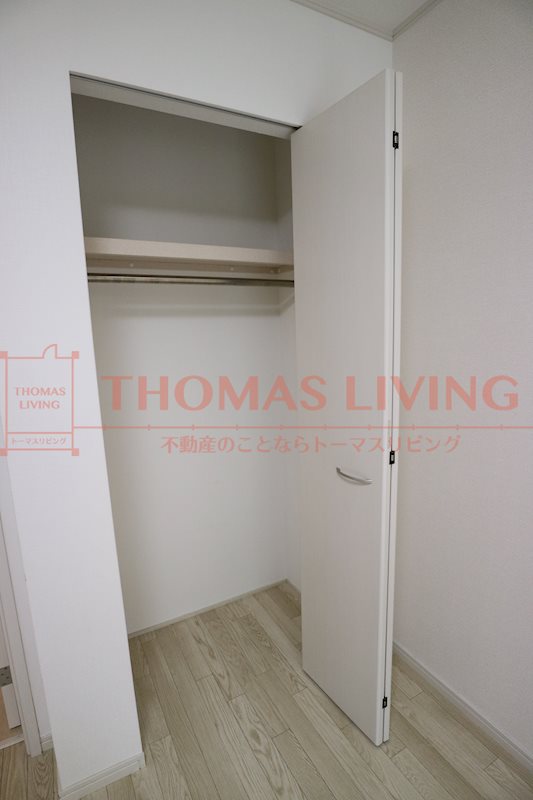 収納　現在、写真準備中の為同メーカー物件の写真を添付しております。