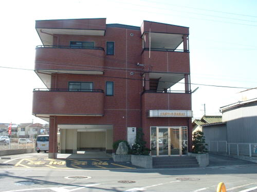 阪南市黒田のマンションの建物外観