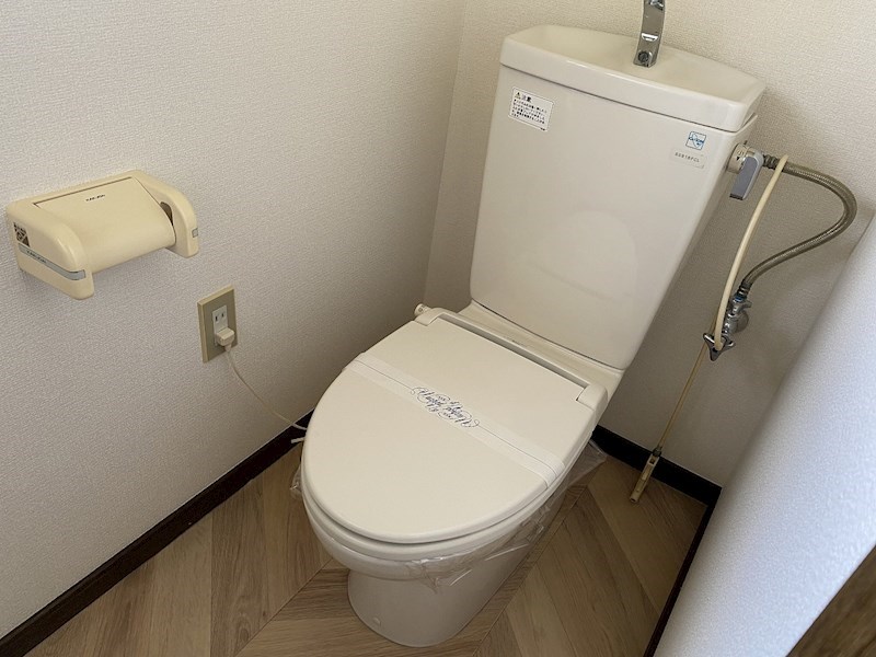 【中野ハイツのトイレ】
