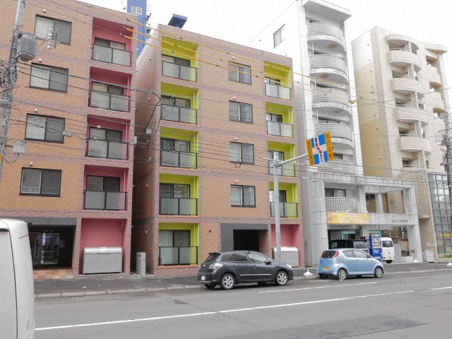 北海道札幌市中央区南六条西８（マンション）の賃貸物件の外観