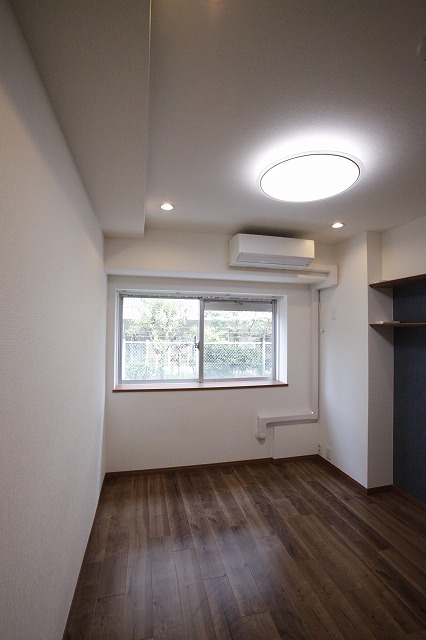 居室・リビング　内観