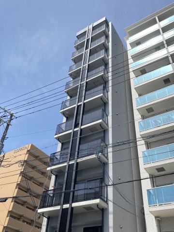 LIFEMENT GLANZ YOKOGAWAの建物外観