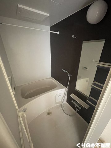 バス・シャワールーム　反転タイプのお部屋の写真です（現況を優先致します）