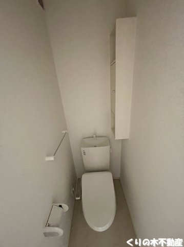 トイレ　反転タイプのお部屋の写真です（現況を優先致します）