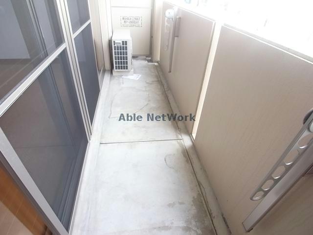 バルコニー　ベランダ