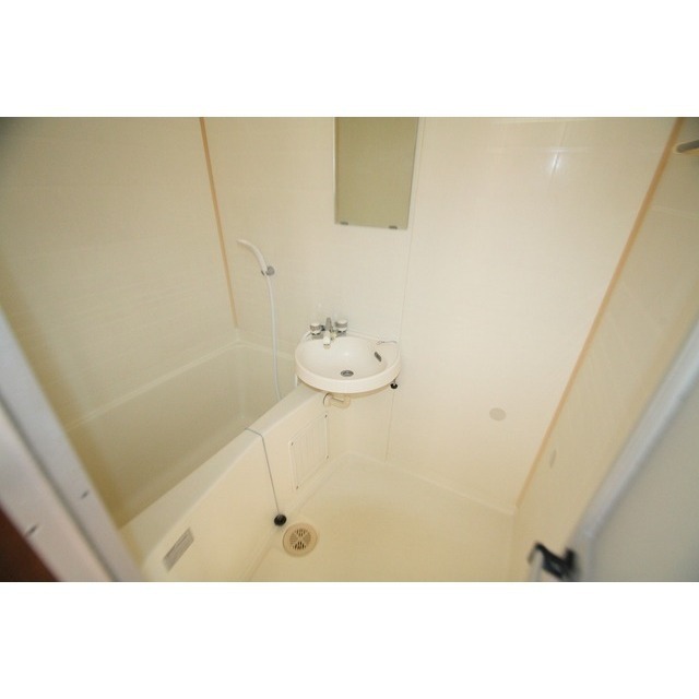 バス・シャワールーム　バス、洗面