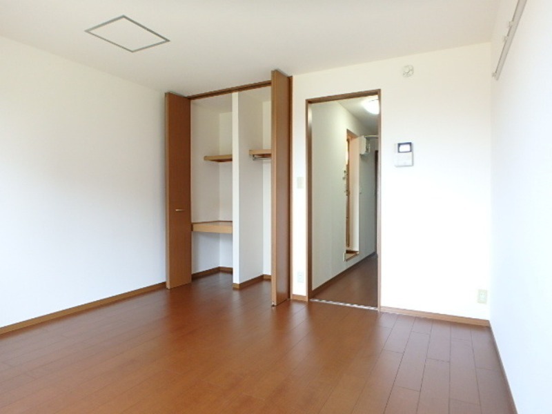 居室・リビング　図面と現状が相違がある場合には現状を優先