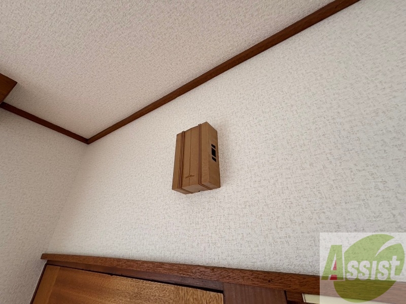 セキュリティ　来客時にはこちらのチャイムが鳴りますよ。