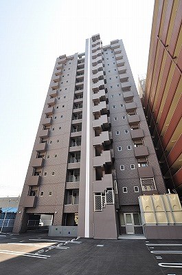 ＬＥＧＥＮＤ砂津（レジェンド砂津）の建物外観