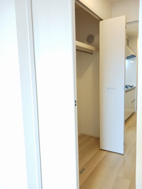 エスポワール鶴江Cの内装写真