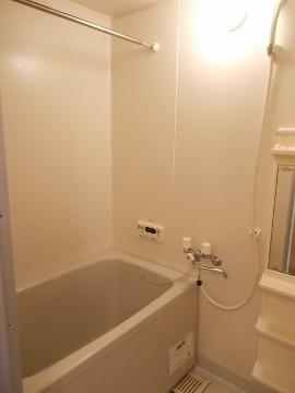 バス・シャワールーム　追焚と乾燥機能付バス