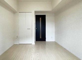 居室・リビング　別号室のお写真となります☆