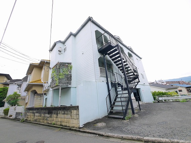 建物外観　外観は落ち着いています