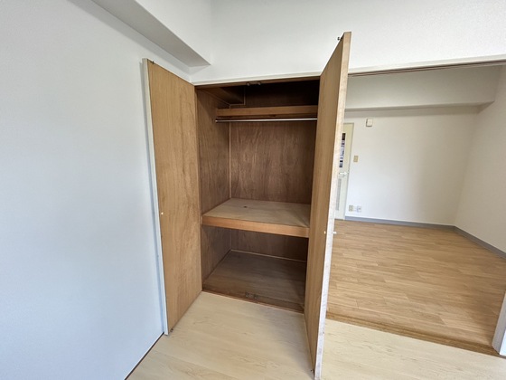 収納　※別部屋の写真です
