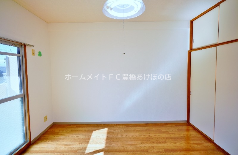 居室・リビング　同型別部屋写真