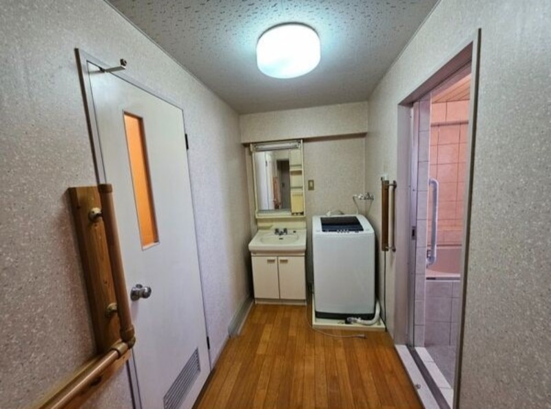 洗面設備　図面と現状に相違がある場合には現状を優先