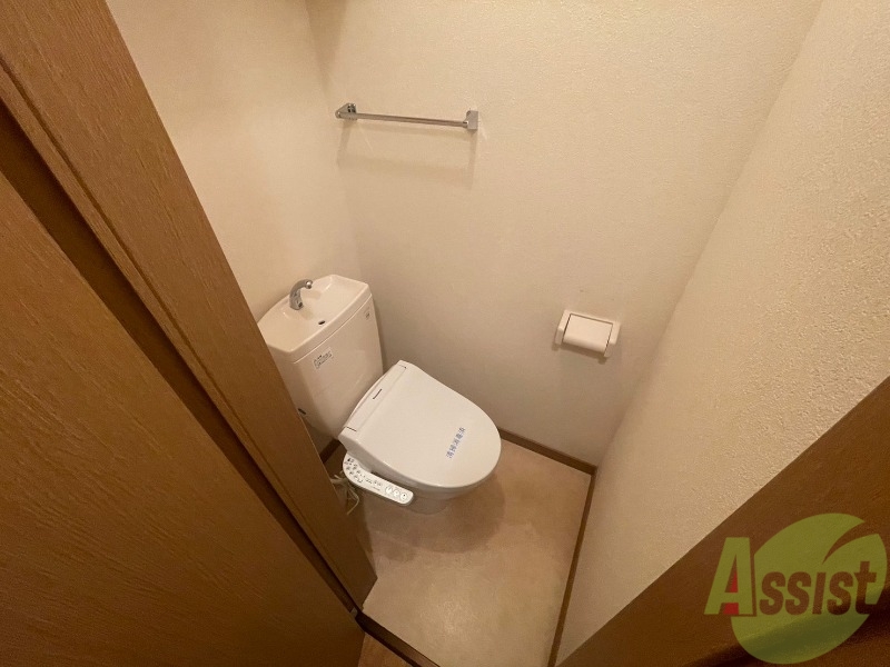 トイレ　トイレです。ウォシュレット付を探している方、おすすめです！