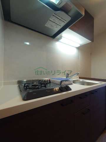 キッチン　別部屋の参考写真になります。