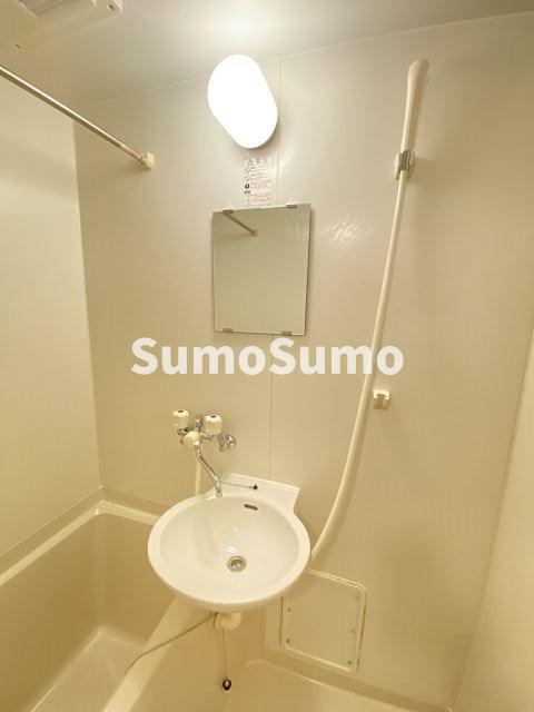 洗面設備　広い洗面スペース