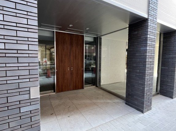 エントランス　※別仕様参照