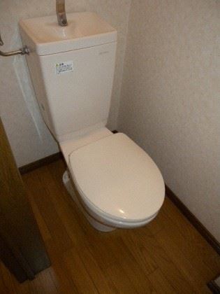 トイレ　トイレ