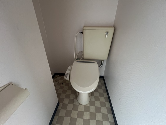 トイレ　※別部屋の写真です