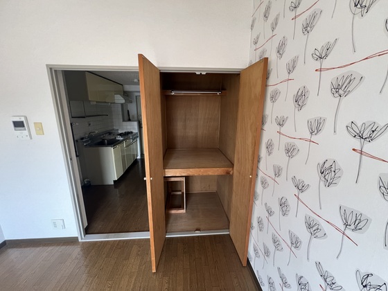 収納　※別部屋の写真です