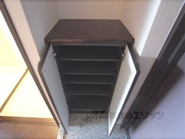収納　下駄箱