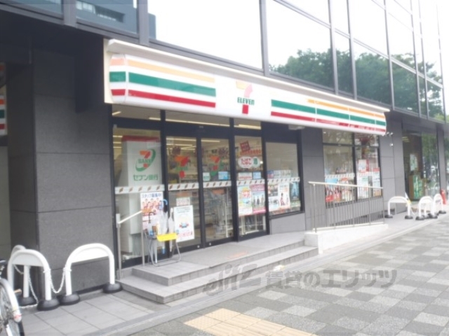 コンビニ　セブンイレブン烏丸御池店（コンビニ）まで650m