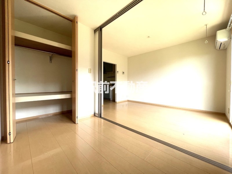 居室・リビング　明るいリビング☆