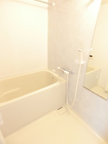 バス・シャワールーム　詳細は、RISUMO江坂本店→06-6155-7137まで♪