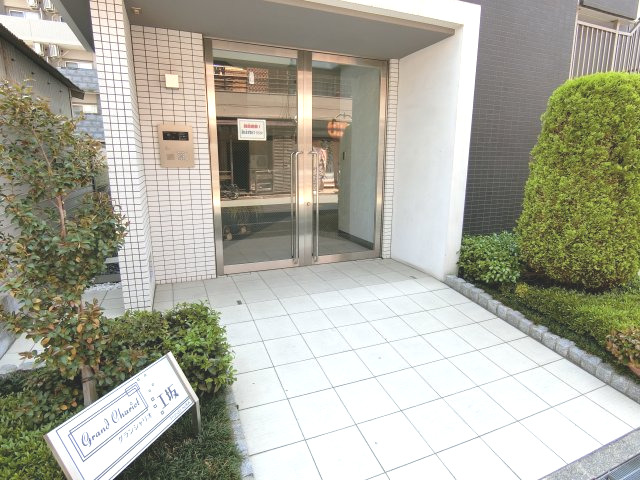エントランス　詳細は、RISUMO江坂本店→06-6155-7137まで♪