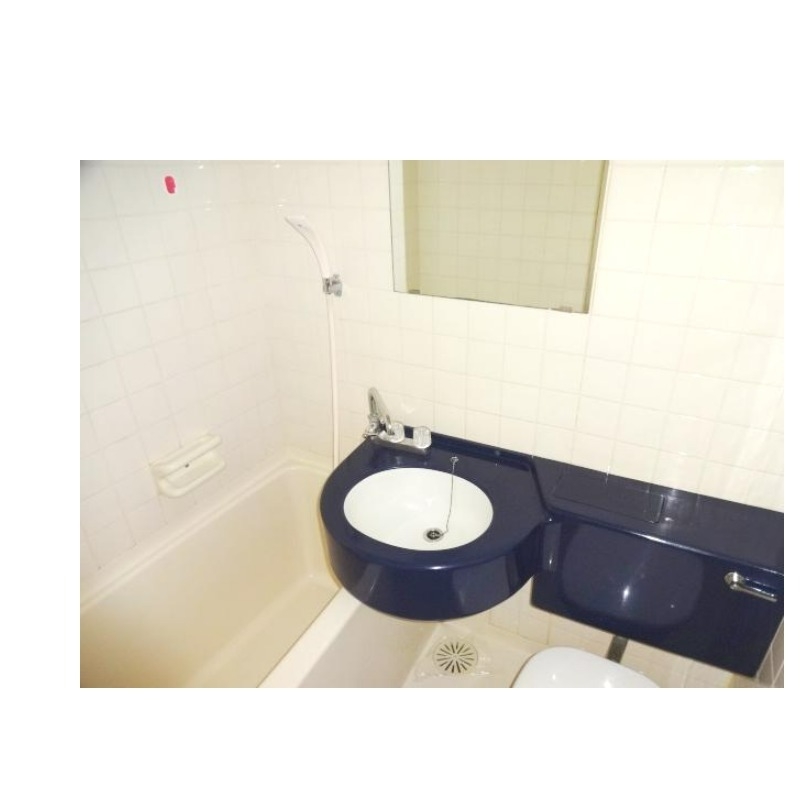 バス・シャワールーム　３点タイプ☆