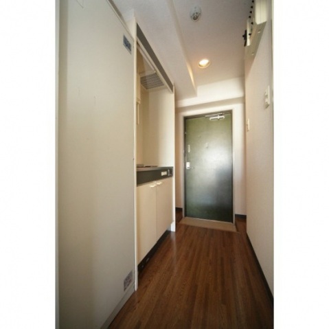 その他部屋・スペース　居室⇒玄関